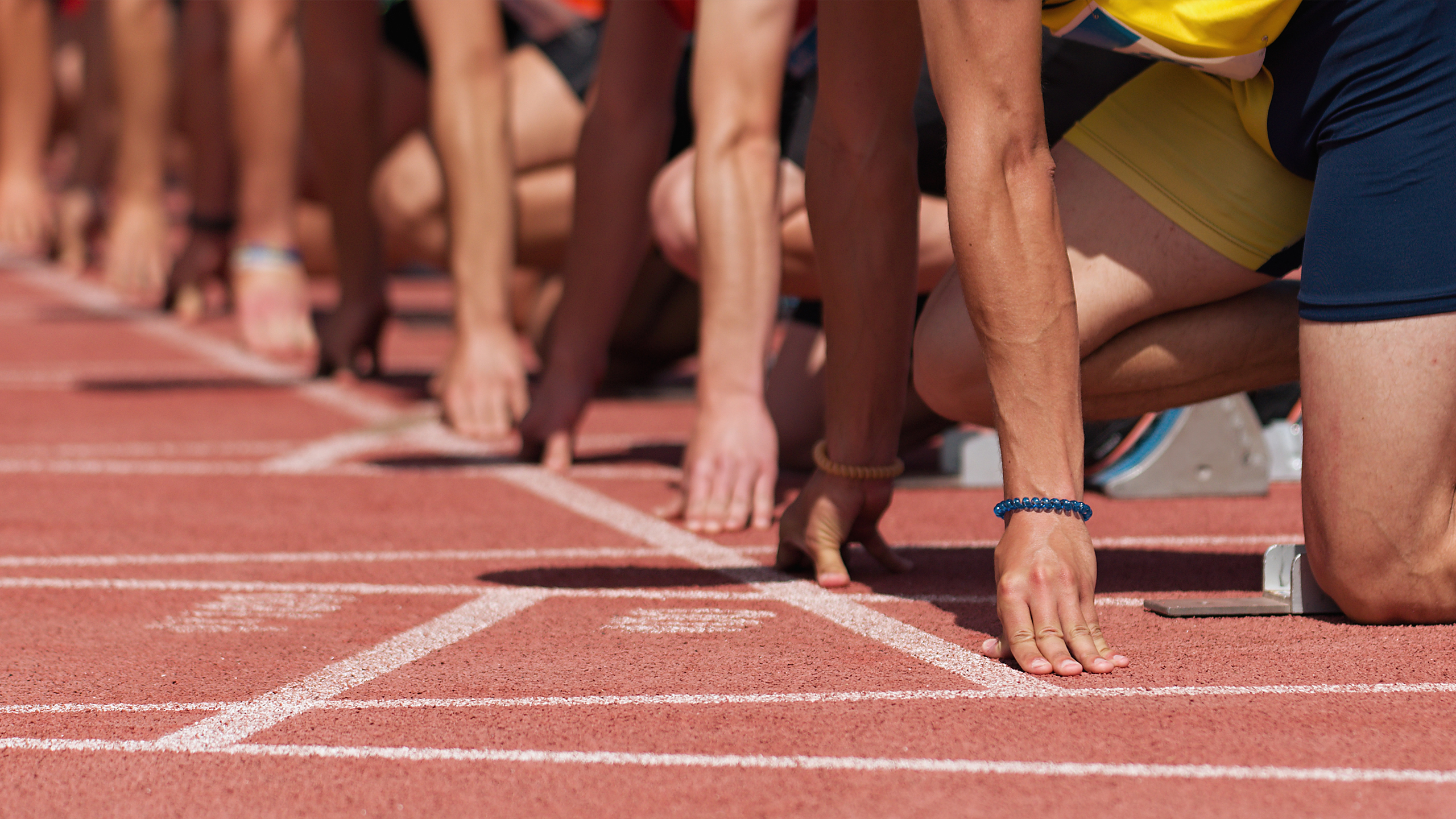 Ready, Set, Close: Adra Task Manager för finansiell transparens